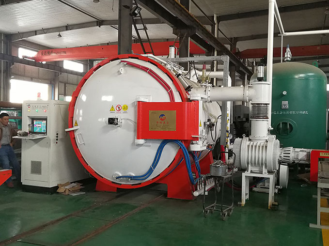 真空气淬火炉