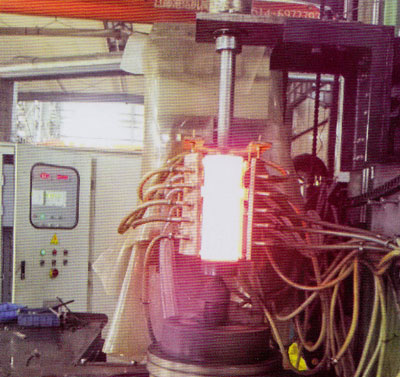 大功力中频表面淬火成套机床