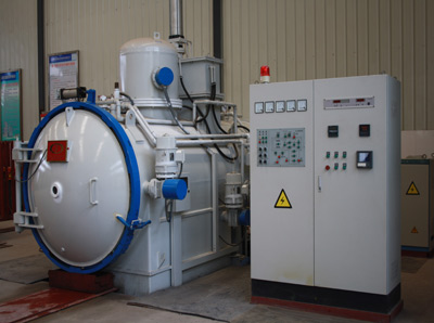 全自动真空淬火炉